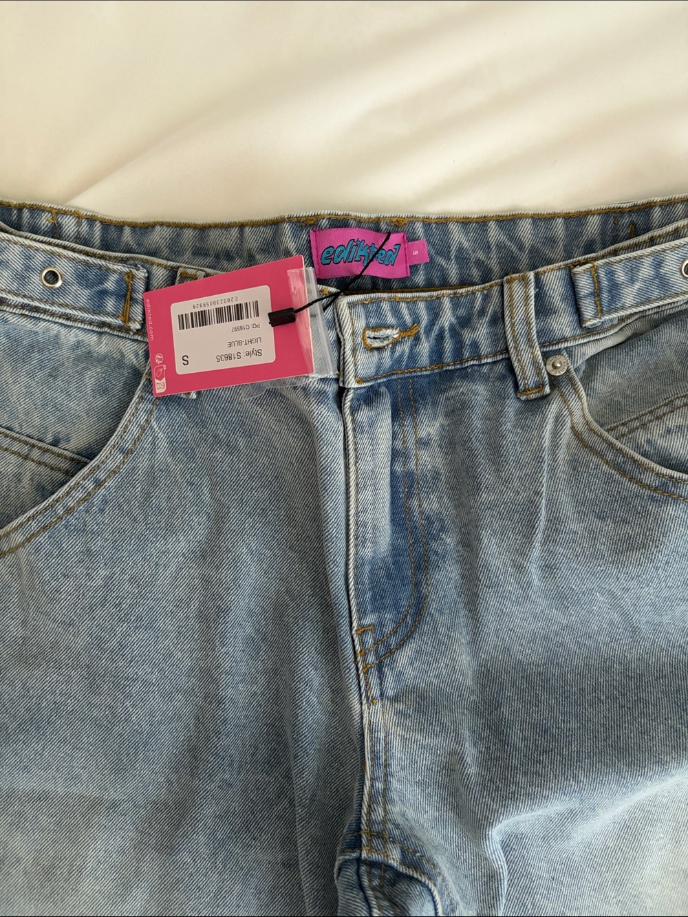Low Rise Edkited Jeans
